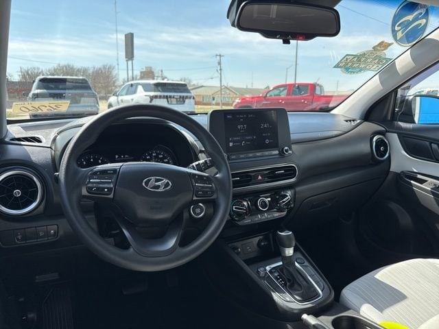 2023 Hyundai Kona SEL - Photo 21