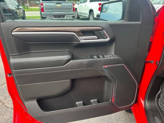 2022 Chevrolet Silverado 1500 RST - Photo 11