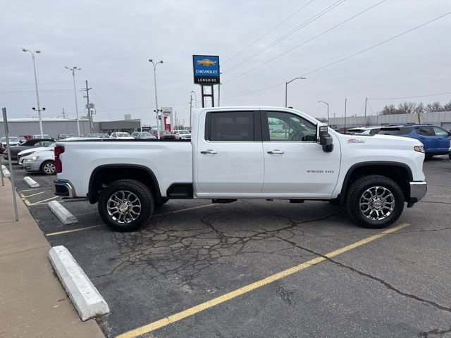 2026 Chevrolet Silverado 2500 HD LTZ - Photo 7