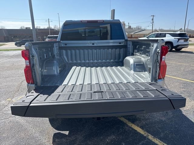 2026 Chevrolet Silverado 1500 LTZ - Photo 18