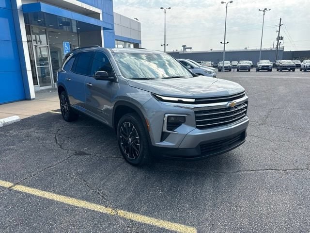 2026 Chevrolet Traverse LT - Photo 9