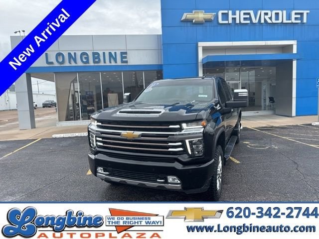 2022 Chevrolet Silverado HD High Country 4WD Crew Cab Standard Box's photo