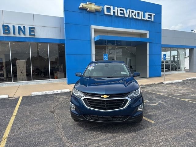 Used 2020 Chevrolet Equinox LT with VIN 2GNAXKEV6L6205485 for sale in Emporia, KS