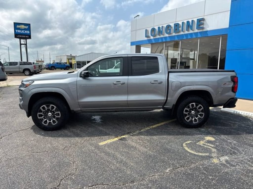 Used 2024 Chevrolet Colorado Z71 Truck Crew Cab