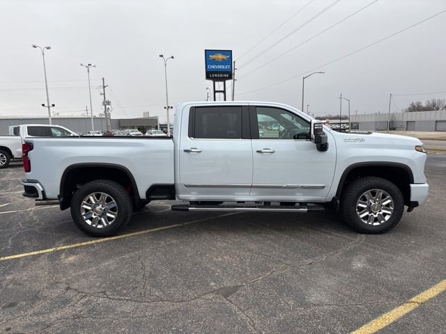 2026 Chevrolet Silverado 2500 HD High Country - Photo 8