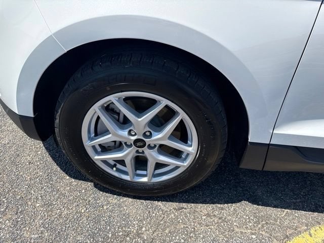 2024 Ford Edge SEL - Photo 21
