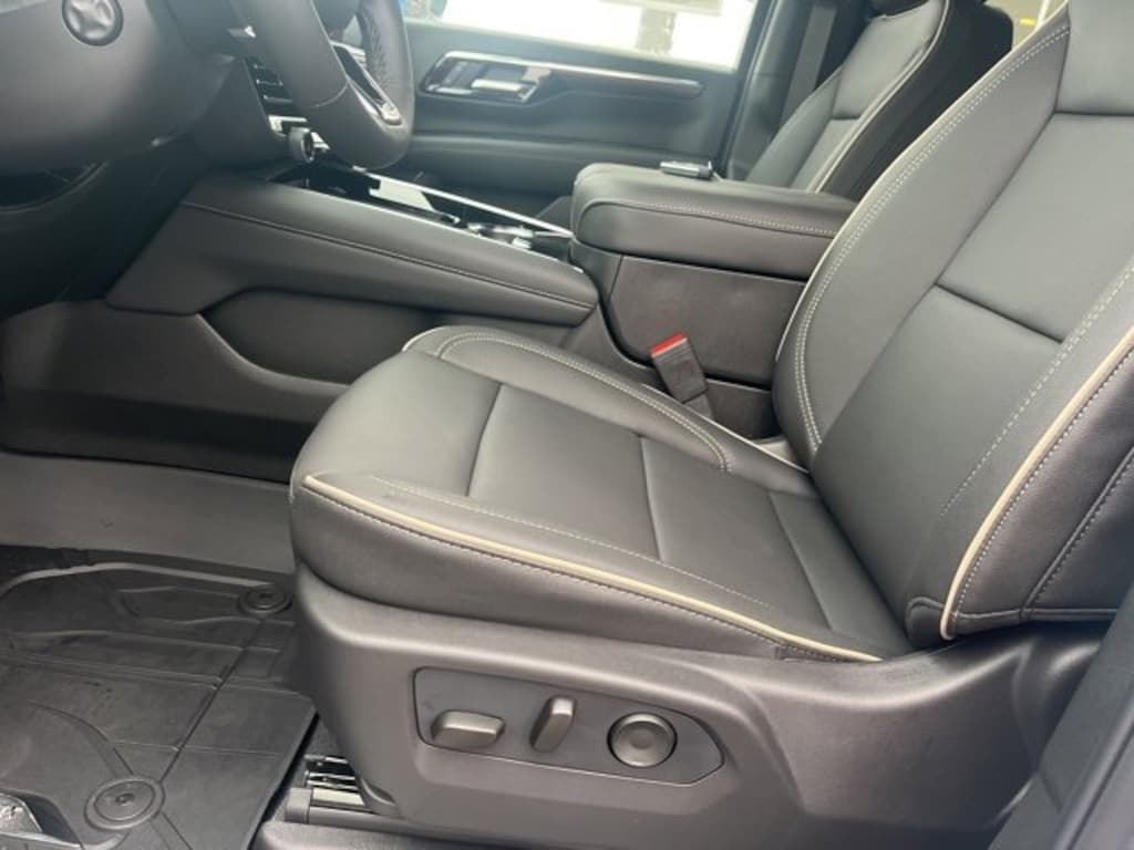 New 2026 Chevrolet Suburban Premier SUV