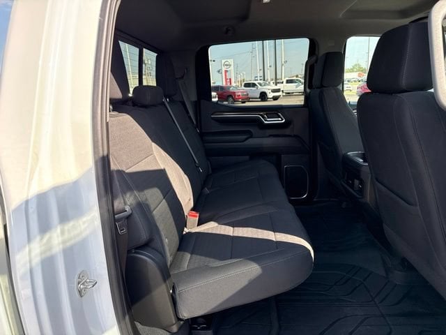 2023 Chevrolet Silverado 1500 RST - Photo 15