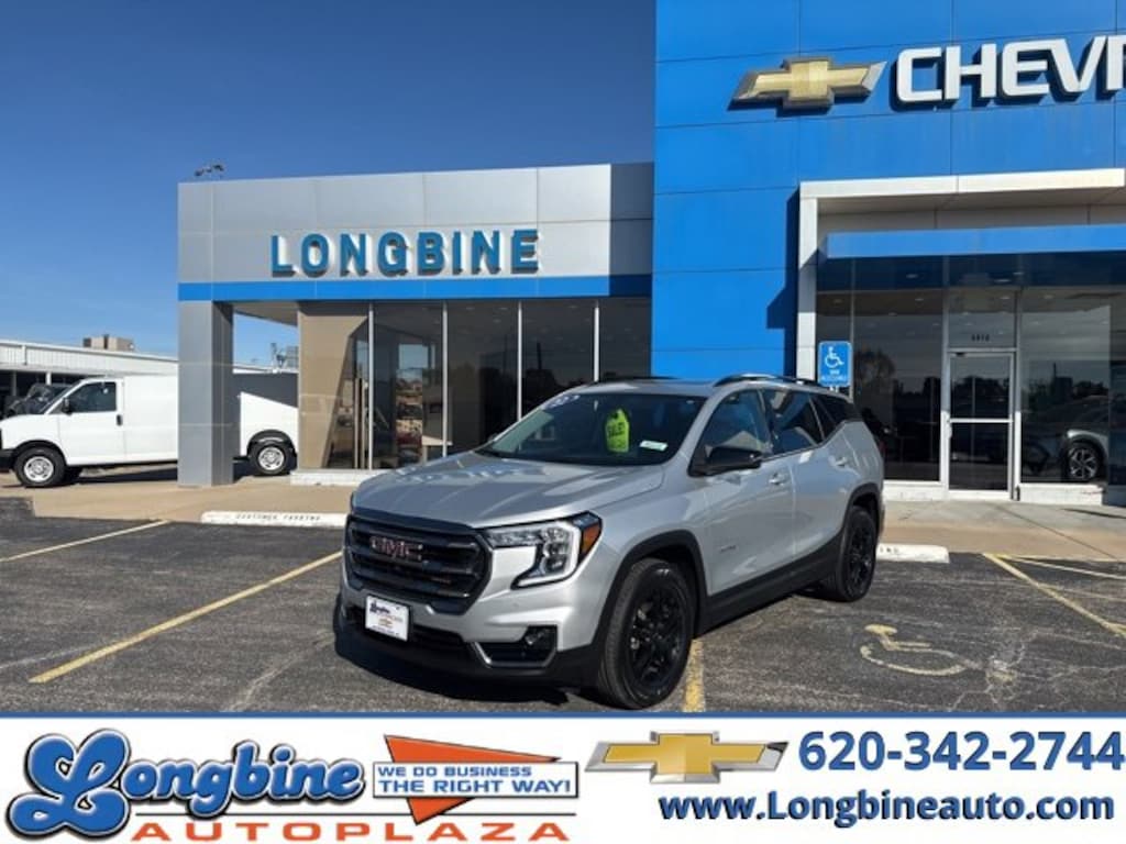 Used 2022 GMC Terrain AT4 SUV