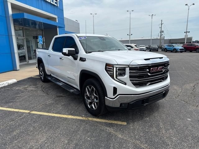 2022 GMC Sierra 1500 SLT - Photo 9