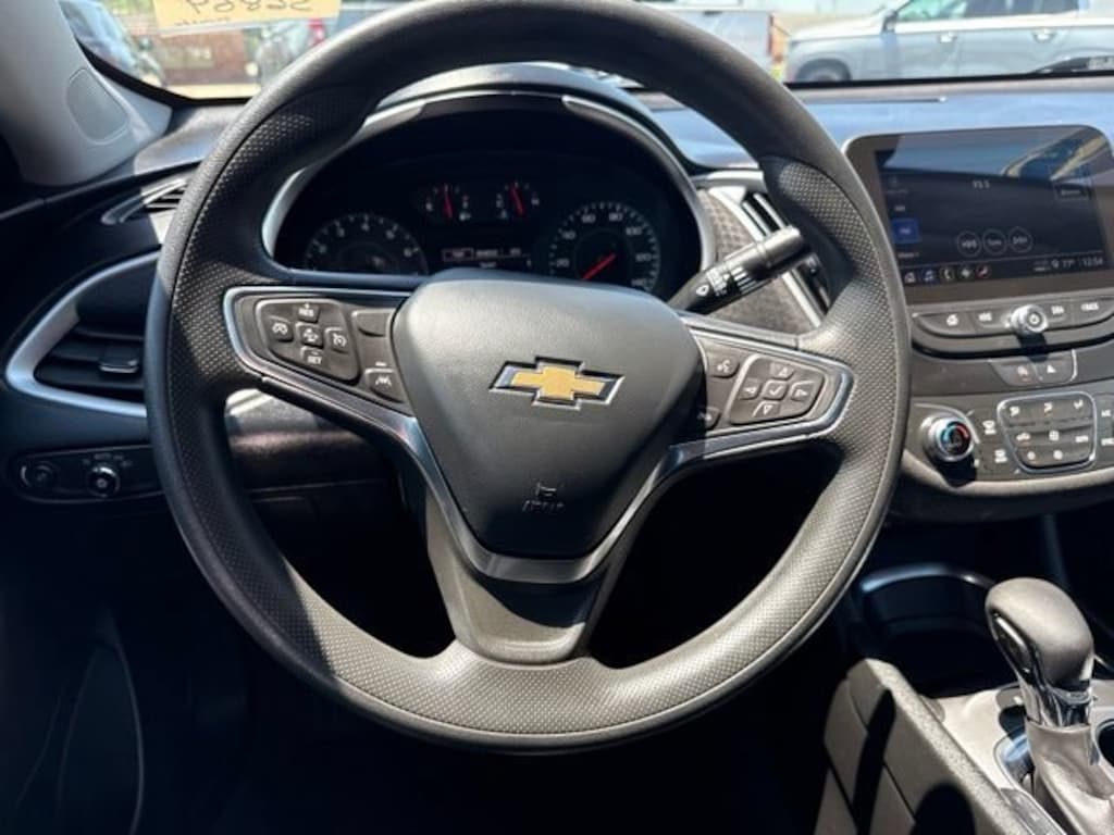 Used 2024 Chevrolet Malibu 1LT Sedan