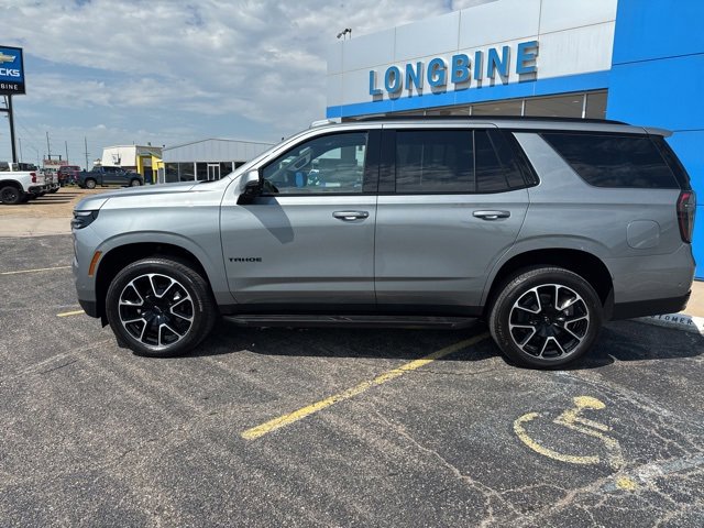 2026 Chevrolet Tahoe RST photo 2