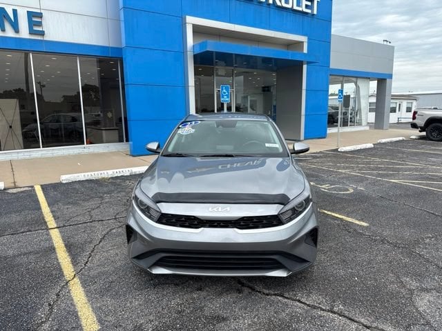 Used 2023 Kia Forte LXS with VIN 3KPF24AD0PE663891 for sale in Emporia, KS