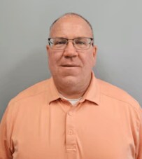 Staff member Steve Vaughn from c9163ec47573