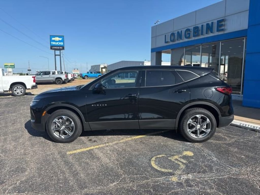 Used 2025 Chevrolet Blazer 2LT SUV
