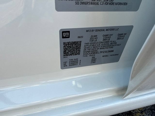 2023 Chevrolet Silverado 1500 RST - Photo 25