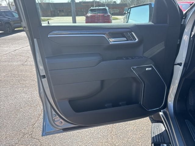 2026 Chevrolet Silverado 1500 LTZ - Photo 10