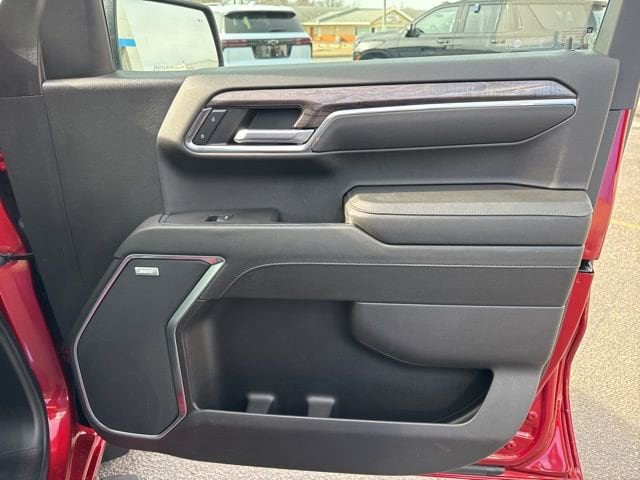 2024 Chevrolet Silverado 1500 LTZ - Photo 16