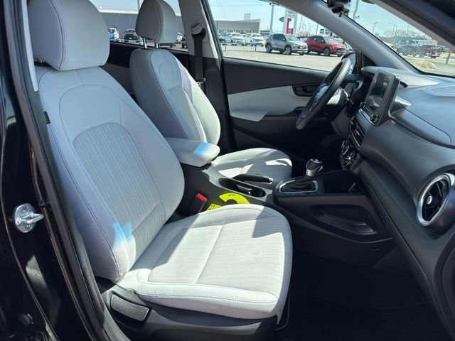 2023 Hyundai Kona SEL - Photo 17