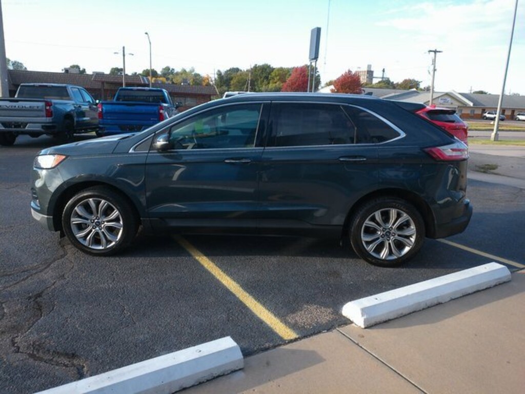 Used 2019 Ford Edge For Sale at Longbine Auto Plaza VIN