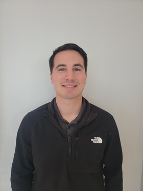 Staff member Alex Luthi from d671ebc836bc
