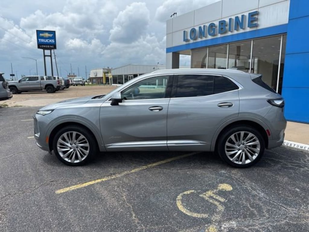 Used 2025 Buick Envision Avenir SUV