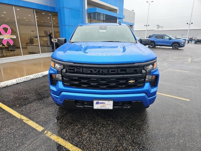 2026 Chevrolet Silverado 1500 Custom photo 2