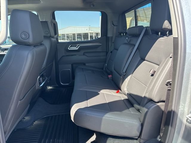 2026 Chevrolet Silverado 1500 LTZ - Photo 13