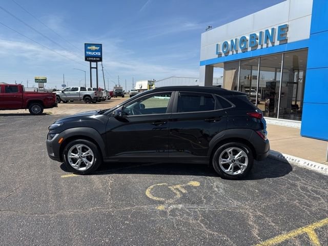 2023 Hyundai Kona SEL - Photo 4