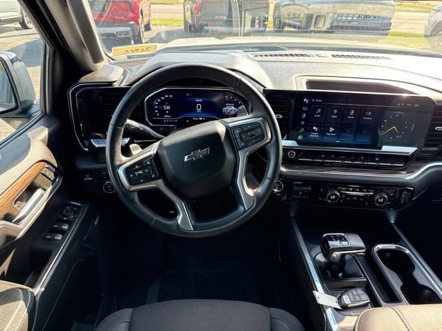 2023 Chevrolet Silverado 1500 RST - Photo 19