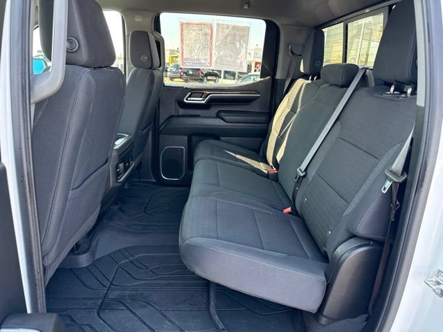 2023 Chevrolet Silverado 1500 RST - Photo 13