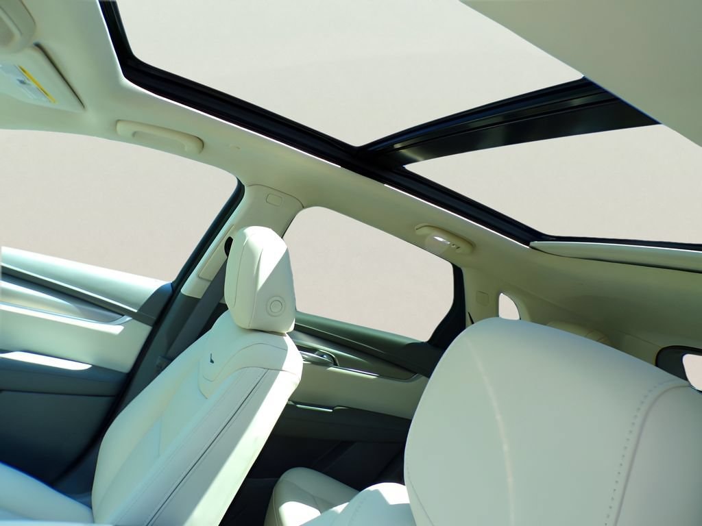 2026 Cadillac XT5 Premium Luxury - Photo 7