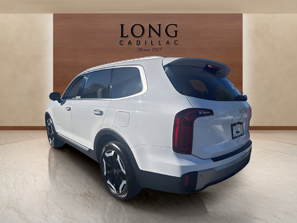 Used 2023 Kia Telluride S