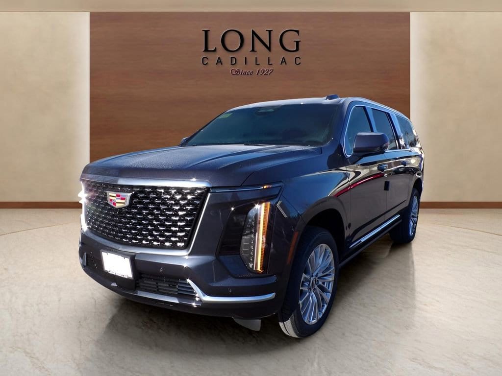 2026 Cadillac Escalade ESV Luxury 4WD's photo