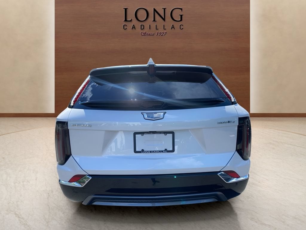 Used 2025 CADILLAC OPTIQ Luxury 2 SUV