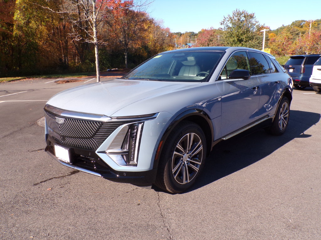 2027 Cadillac LYRIQ