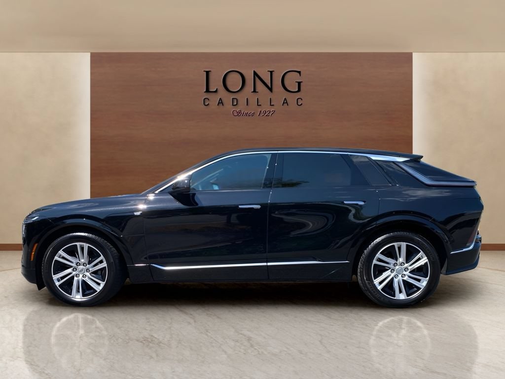 Used 2024 Cadillac LYRIQ Tech with VIN 1GYKPMRL3RZ127949 for sale in Southborough, MA