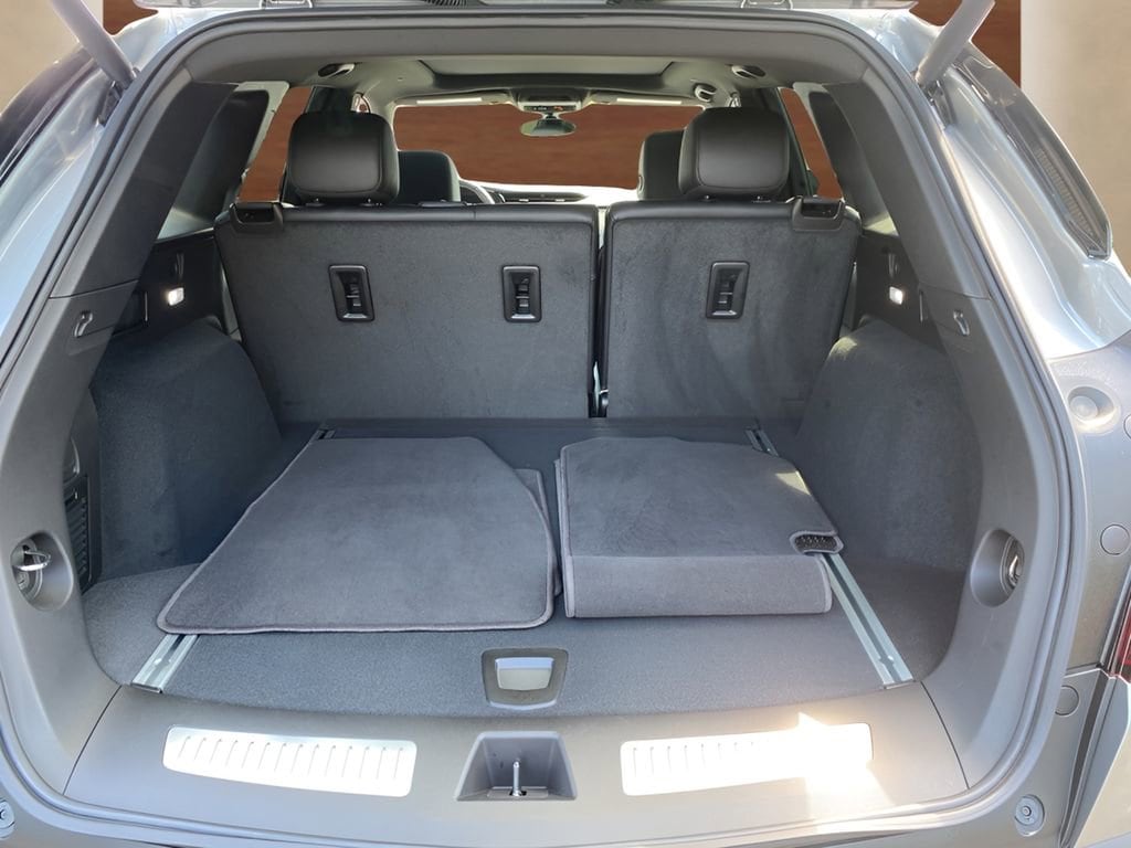 2024 Cadillac XT5 Premium Luxury - Photo 12