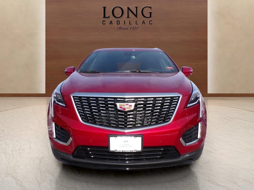 New 2026 CADILLAC XT5 Luxury SUV