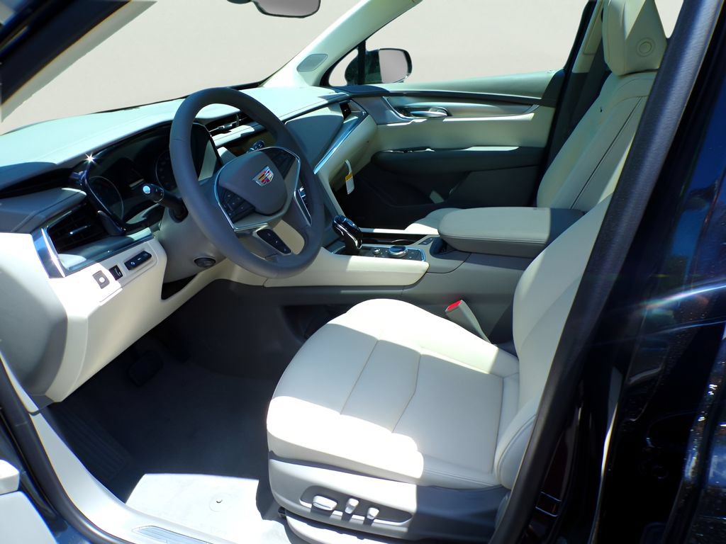 2026 Cadillac XT5 Premium Luxury - Photo 8