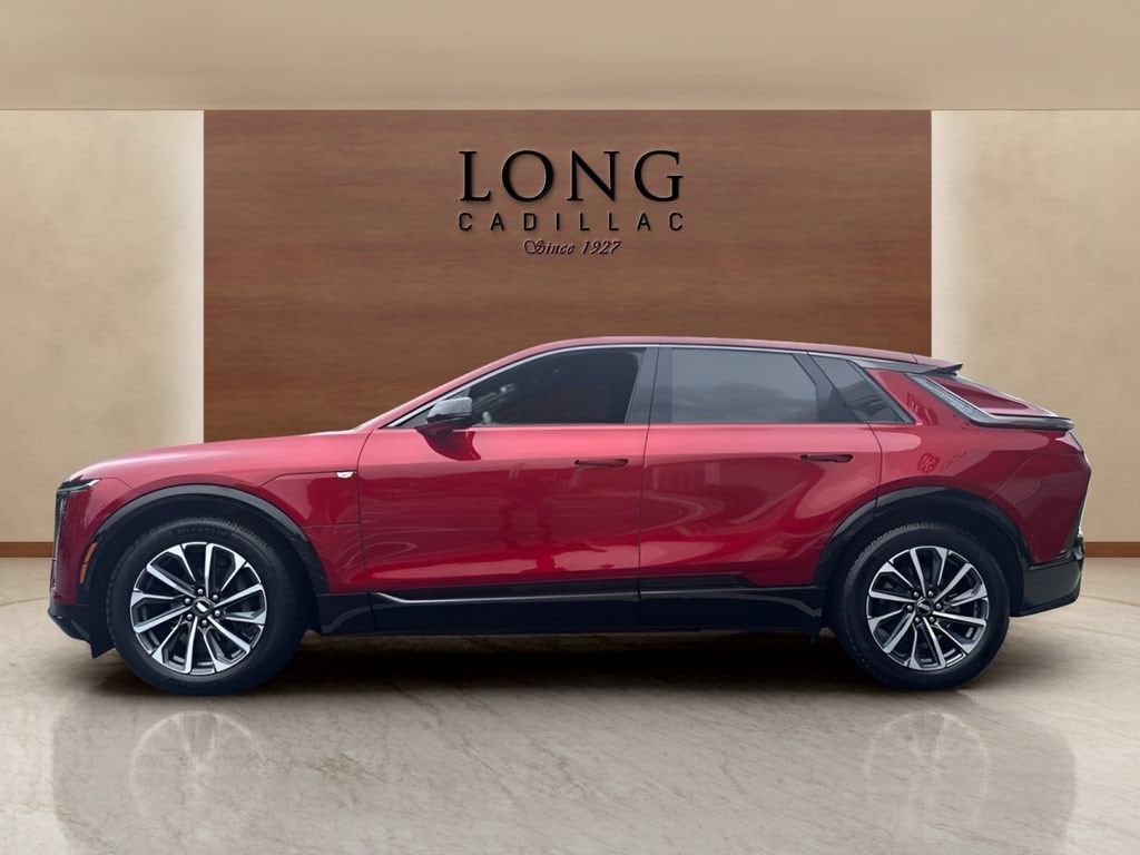 Used 2024 Cadillac LYRIQ Sport 2 with VIN 1GYKPVRL0RZ126599 for sale in Southborough, MA