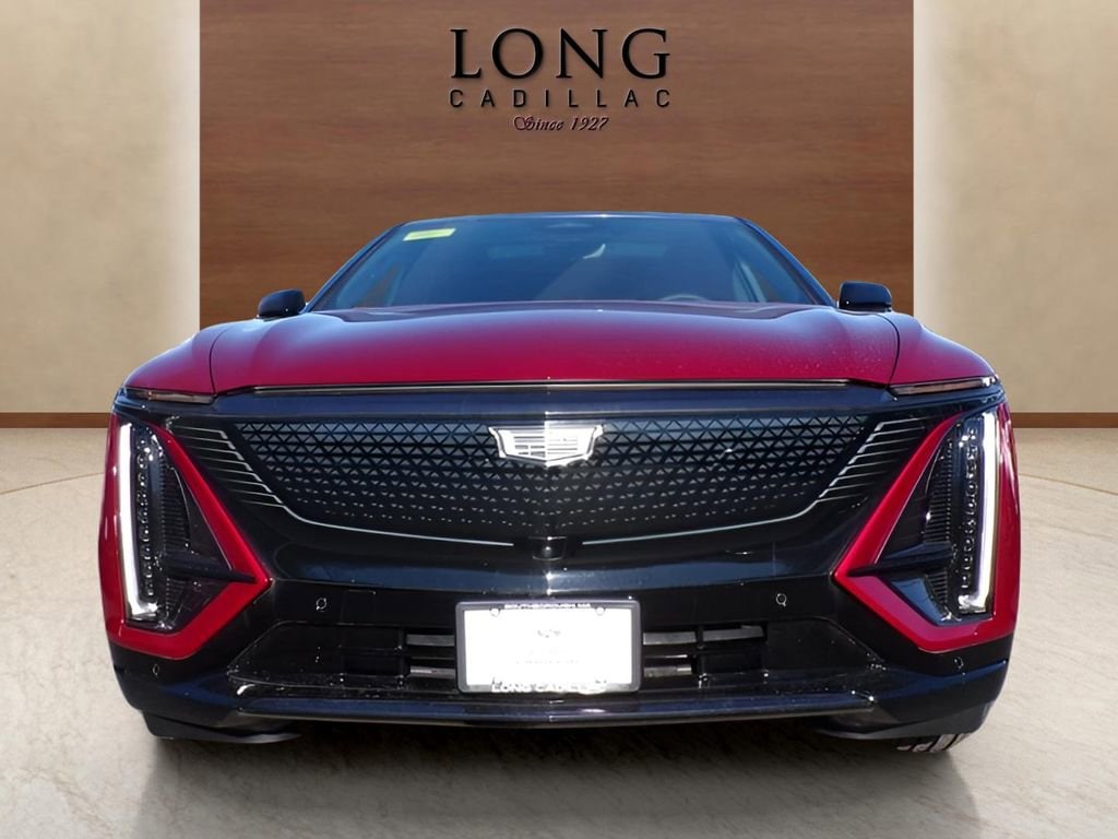 New 2025 CADILLAC LYRIQ Sport 2 SUV