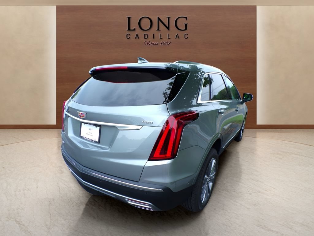New 2026 CADILLAC XT5 Premium Luxury SUV