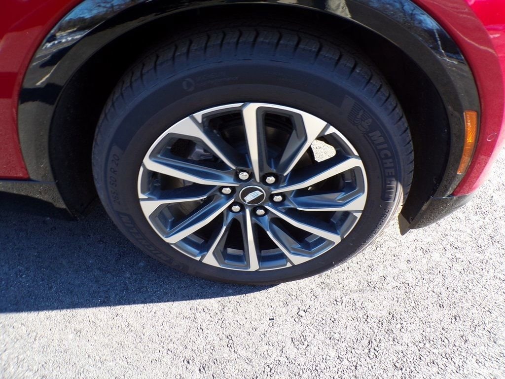 New 2025 CADILLAC LYRIQ Sport 2 SUV