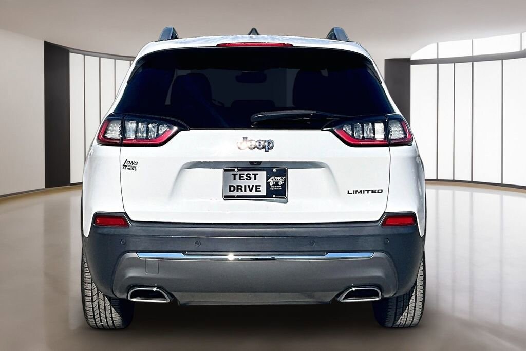 Used 2019 Jeep Cherokee Limited FWD SUV