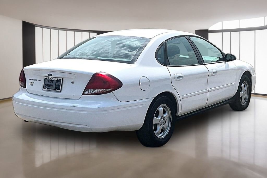 Used 2007 Ford Taurus SE