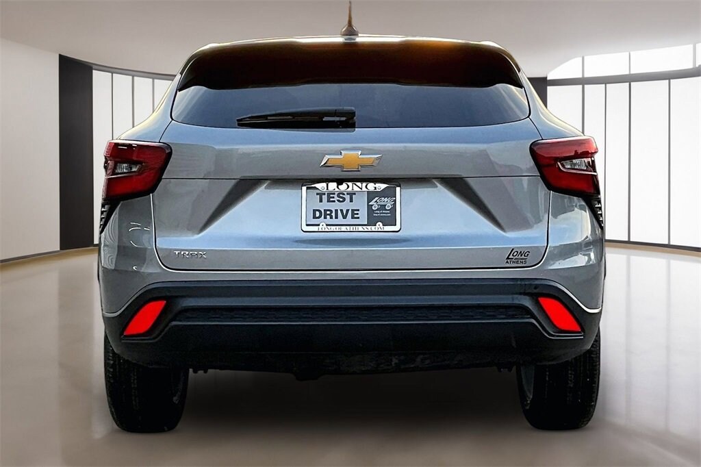 New 2026 Chevrolet Trax LS SUV