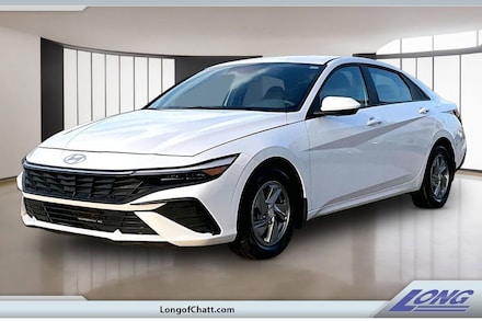 2025 Hyundai Elantra SE Sedan