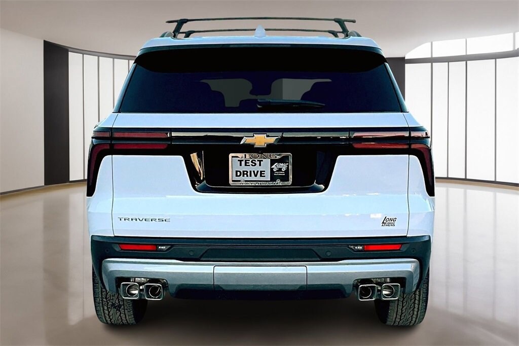 New 2026 Chevrolet Traverse LT SUV