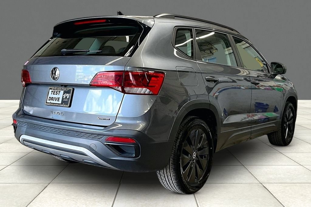 Used 2022 Volkswagen Taos 1.5T S SUV